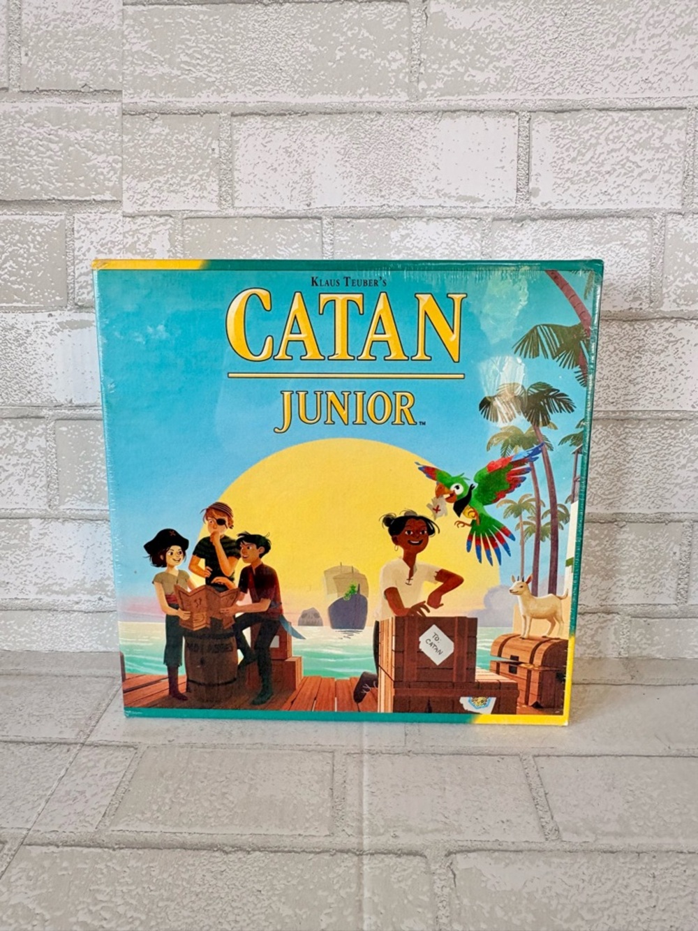 CATAN Junior Kids Board Game - Settlers of CATAN NEW in Box!